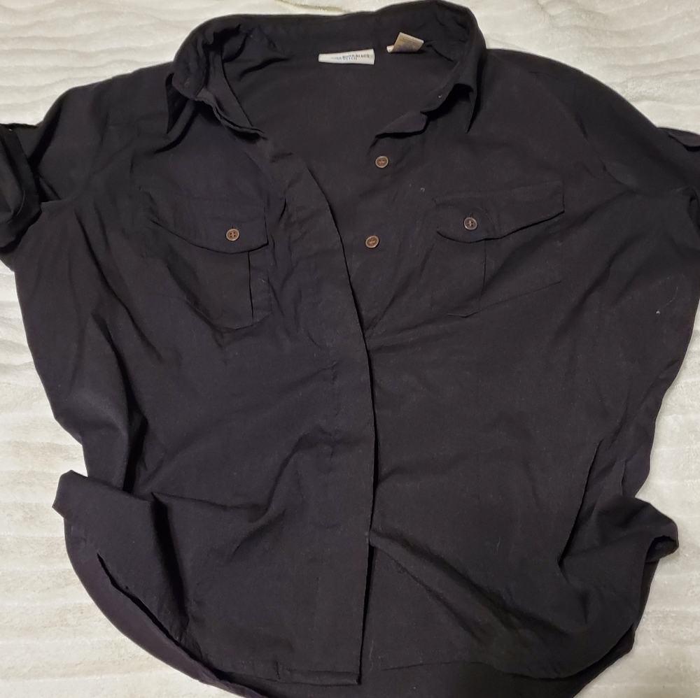 Stretchy button up black shirt